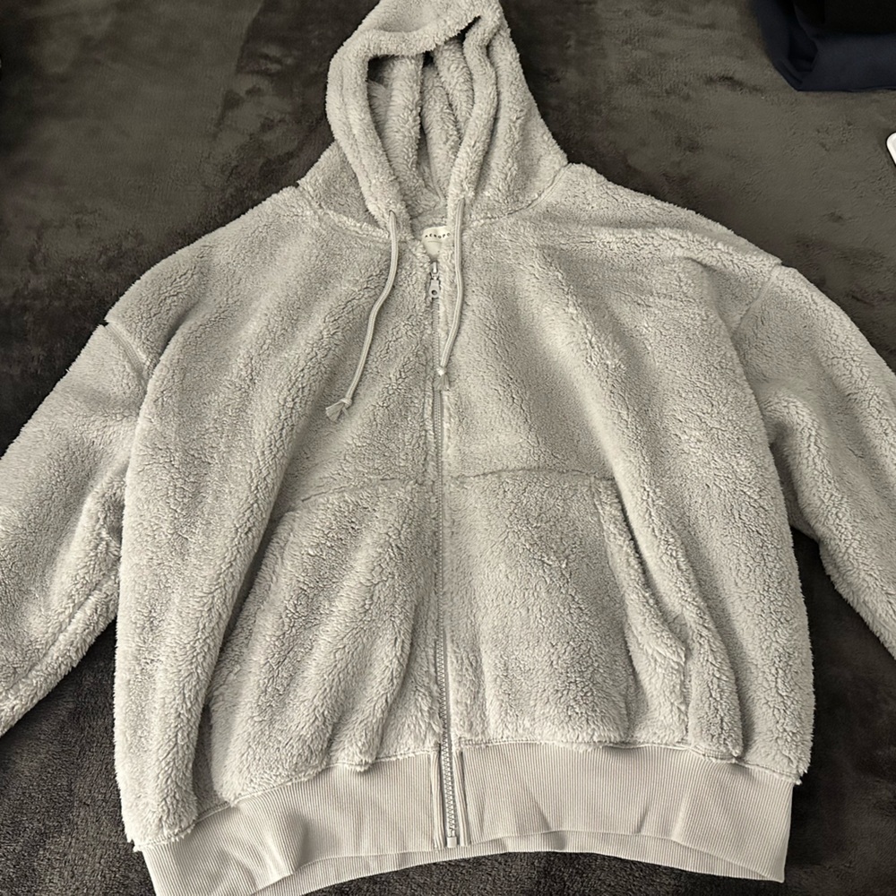 Aeropostale Fuzzy Grey Zip Up Hoodie